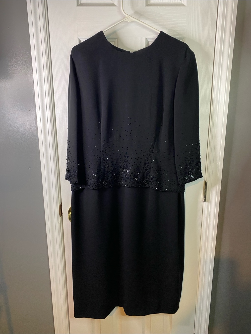 Donna Morgan Black Beaded Midi Dress Size 16.